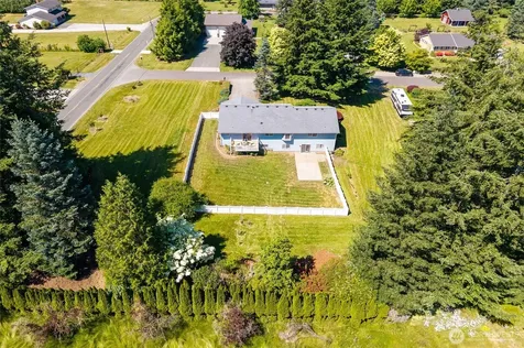 2525 Silves Court Everson WA 98247
