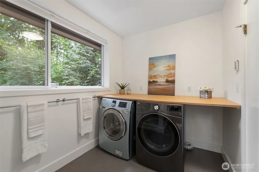 11706 36th Avenue NE Seattle WA 98125