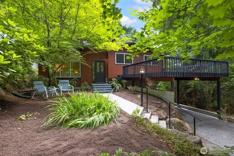 11706 36th Avenue NE Seattle WA 98125