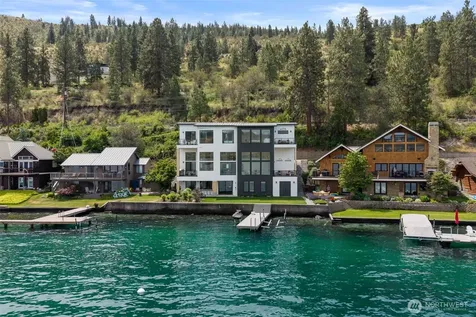 3212 S Lakeshore Road Chelan WA 98816