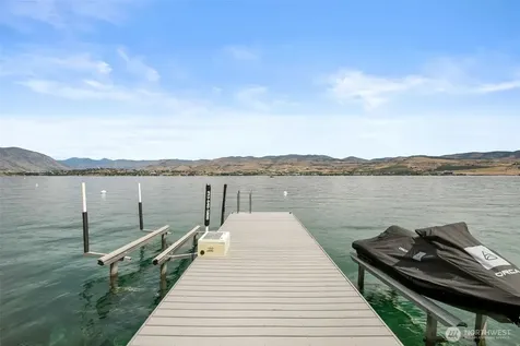 3212 S Lakeshore Road Chelan WA 98816