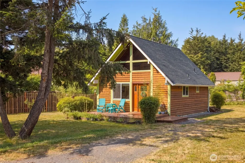 745 Larson Street Friday Harbor WA 98250