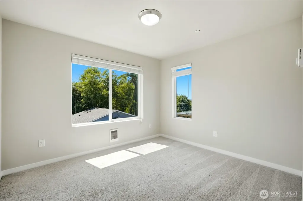 15113 40th Avenue W Lynnwood WA 98087