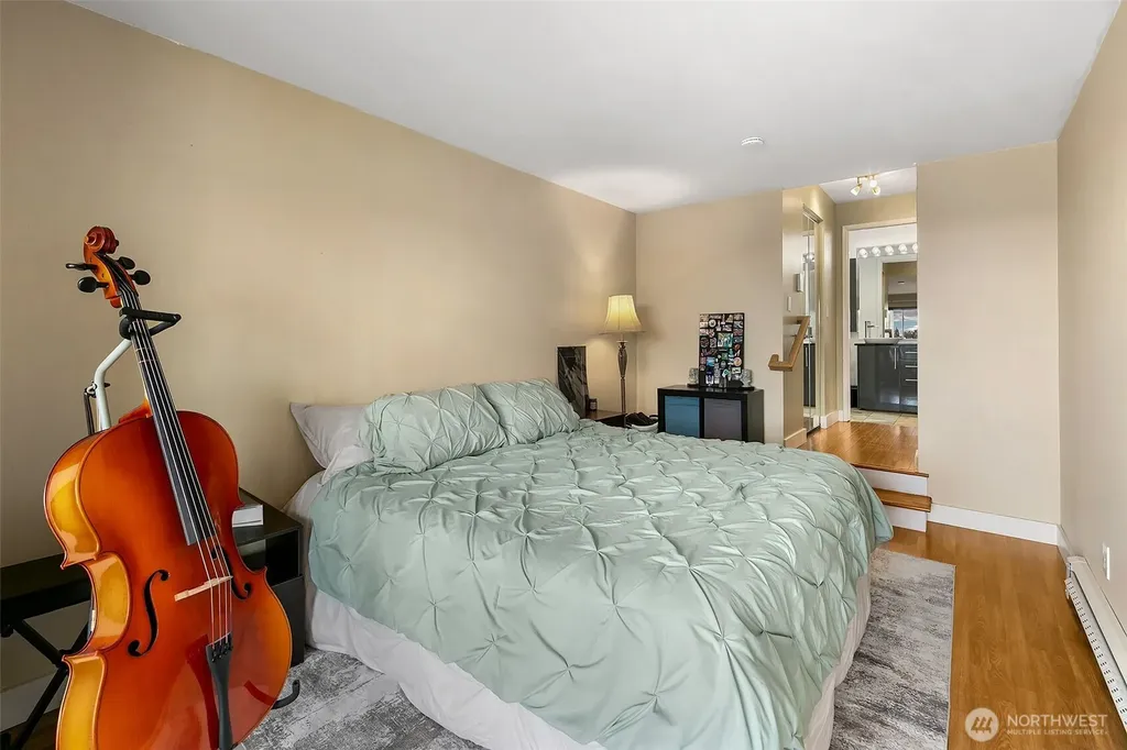 3601 24th Avenue W Seattle WA 98199