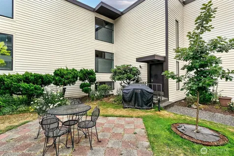 3601 24th Avenue W Seattle WA 98199