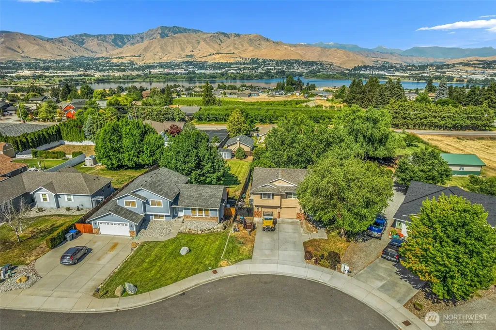 2970 Cascade Ridge East Wenatchee WA 98802