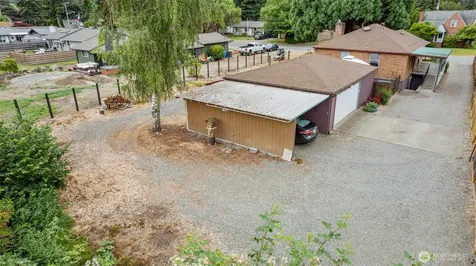 503 17th Street NW Puyallup WA 98371