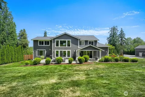 3916 Waller Road E Tacoma WA 98443