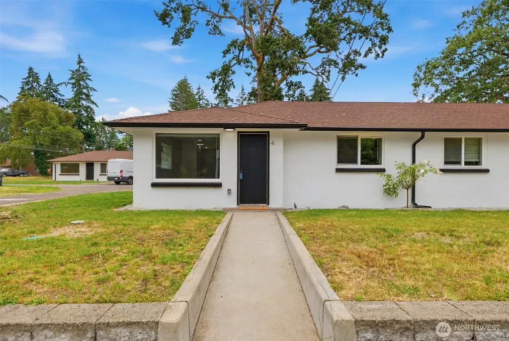 14402 Washington Avenue SW Lakewood WA 98498