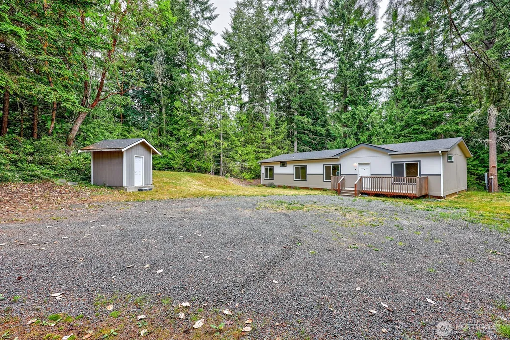 18142 NE Diamond Drive Poulsbo WA 98370