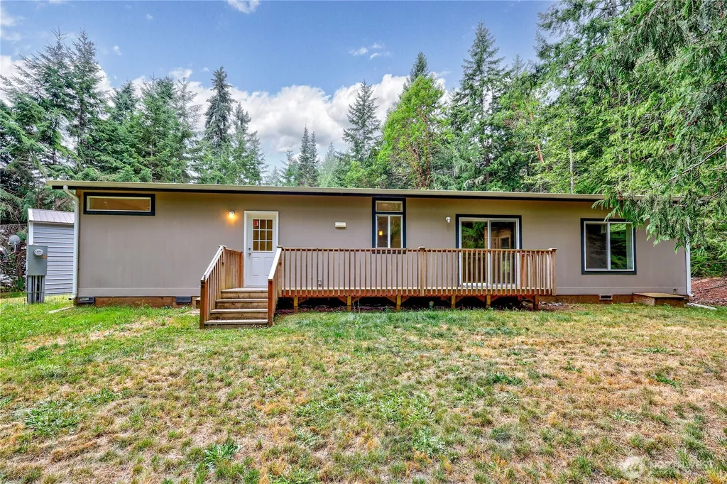18142 NE Diamond Drive Poulsbo WA 98370