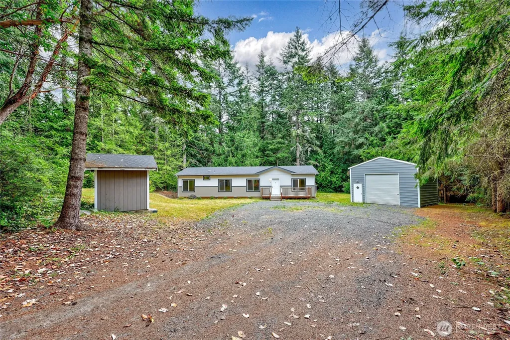 18142 NE Diamond Drive Poulsbo WA 98370