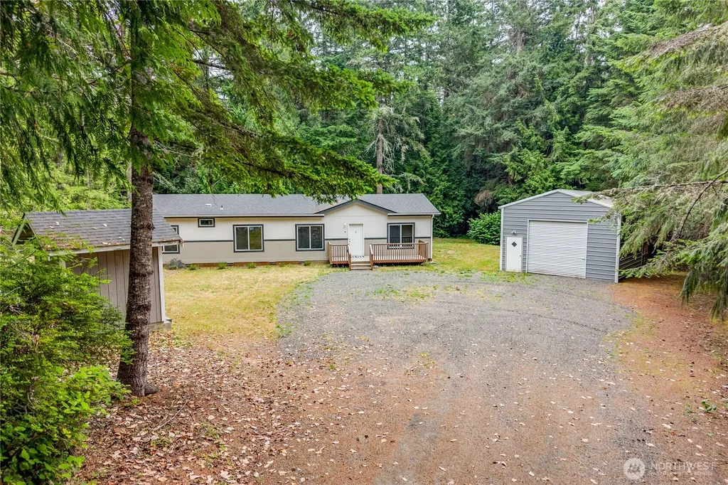 18142 NE Diamond Drive Poulsbo WA 98370