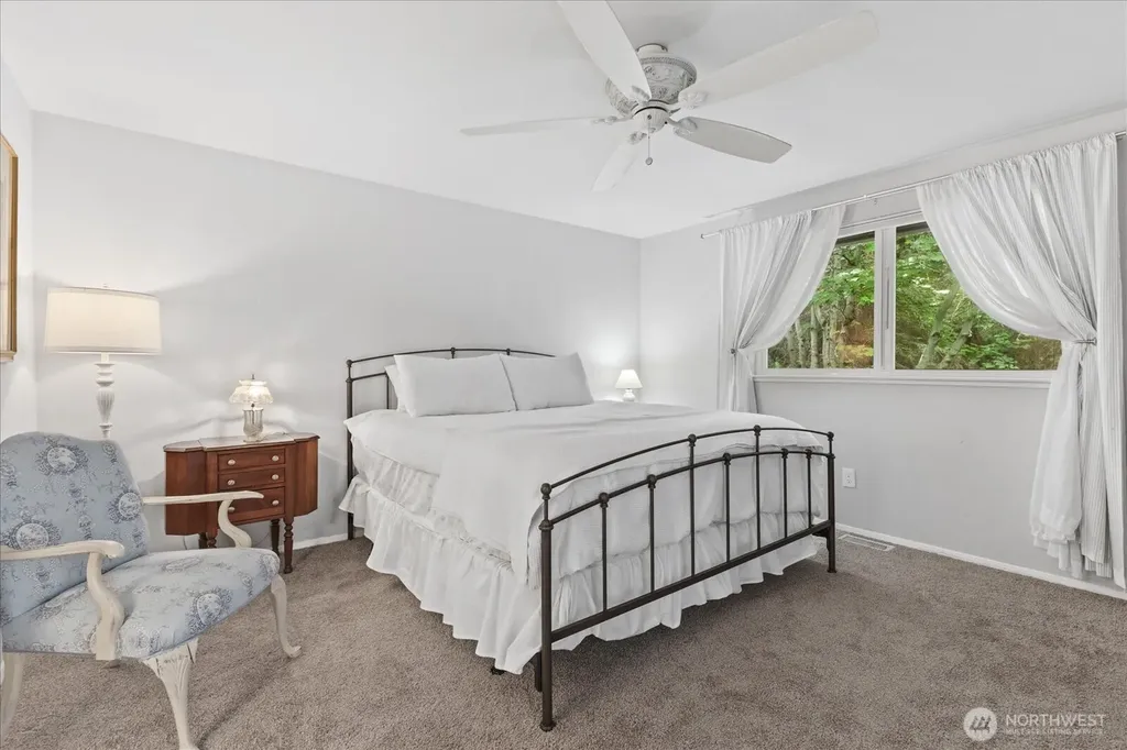 875 Milan Lane Camano Island WA 98282