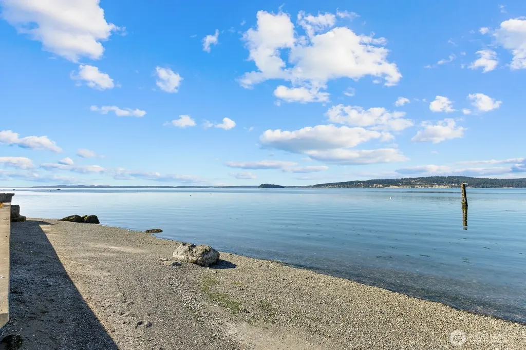 875 Milan Lane Camano Island WA 98282