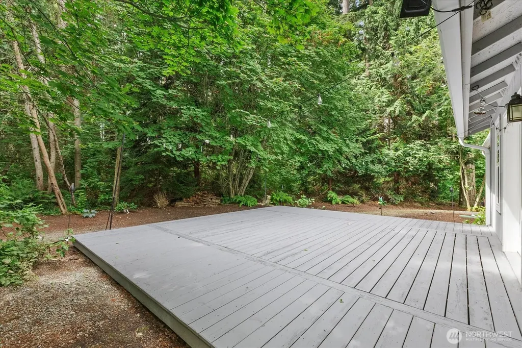 875 Milan Lane Camano Island WA 98282