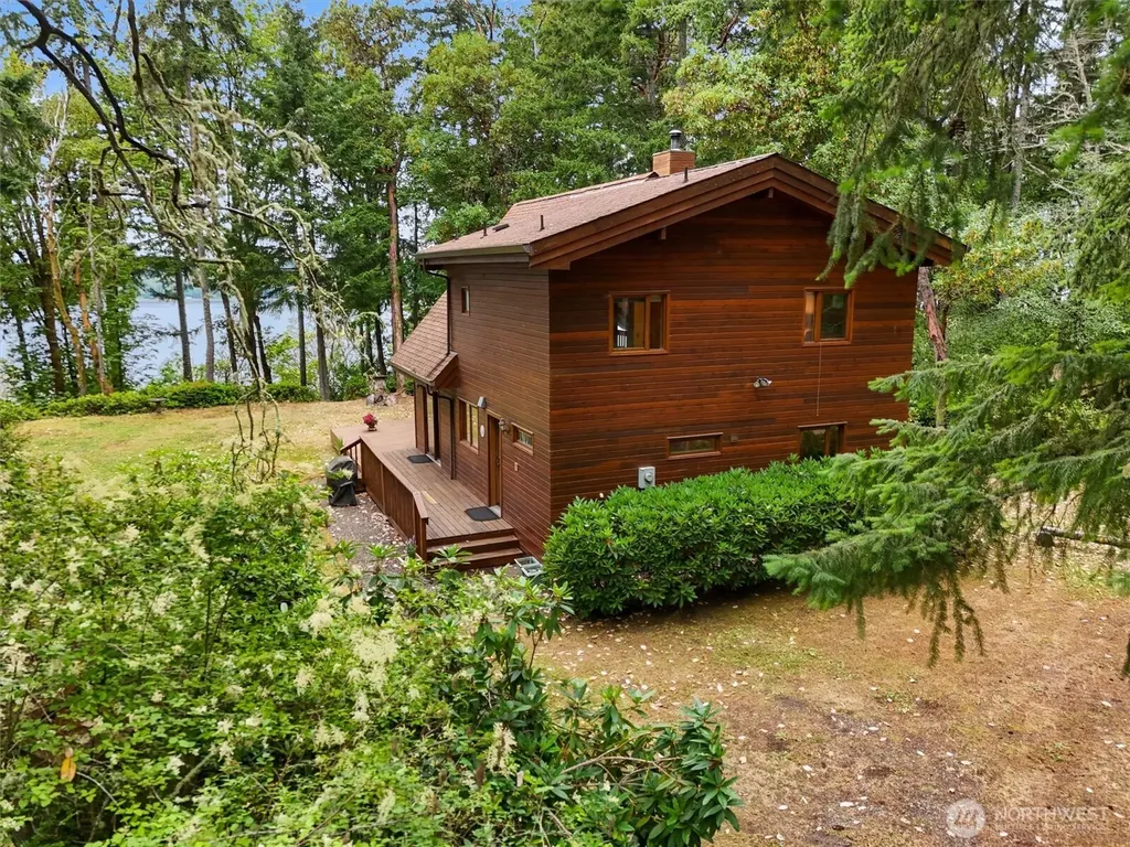 14025 96th Street Court Anderson Island WA 98303