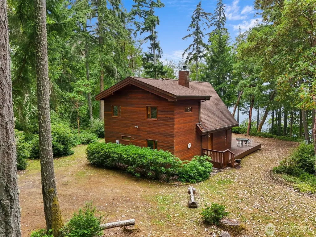 14025 96th Street Court Anderson Island WA 98303