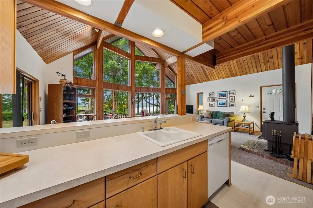 14025 96th Street Court Anderson Island WA 98303