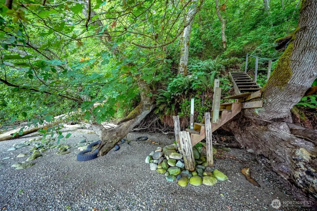 14025 96th Street Court Anderson Island WA 98303
