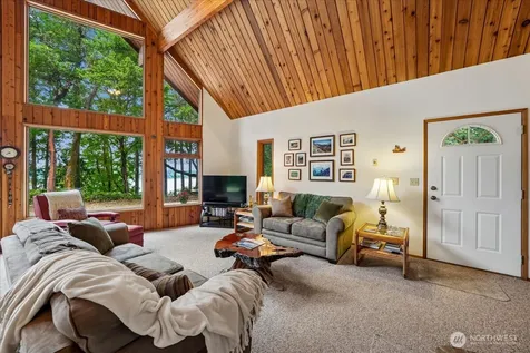 14025 96th Street Court Anderson Island WA 98303