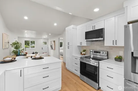 1710 SW 106 Street Seattle WA 98146
