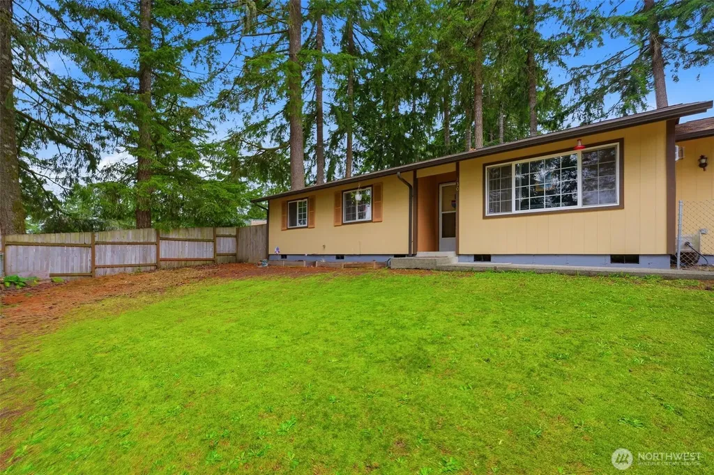 130 E Rainbow Drive Shelton WA 98584