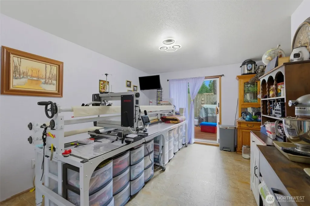 130 E Rainbow Drive Shelton WA 98584