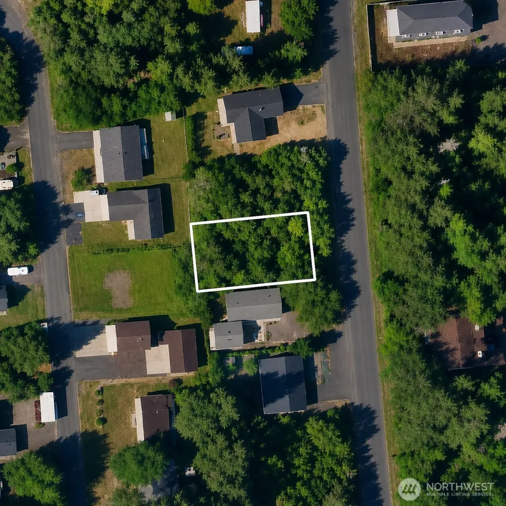 561 Dolphin Avenue NE Ocean Shores WA 98569