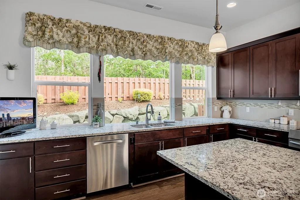3425 Arrowroot Street SE Lacey WA 98513