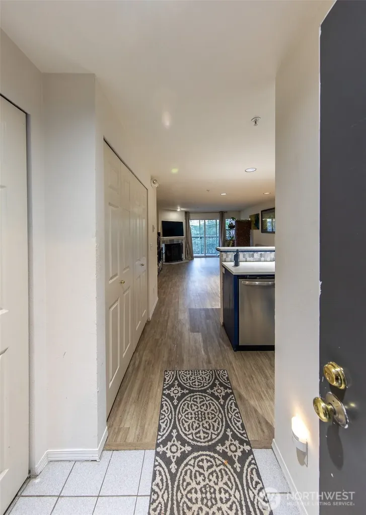 15917 Waynita Way NE Bothell WA 98011