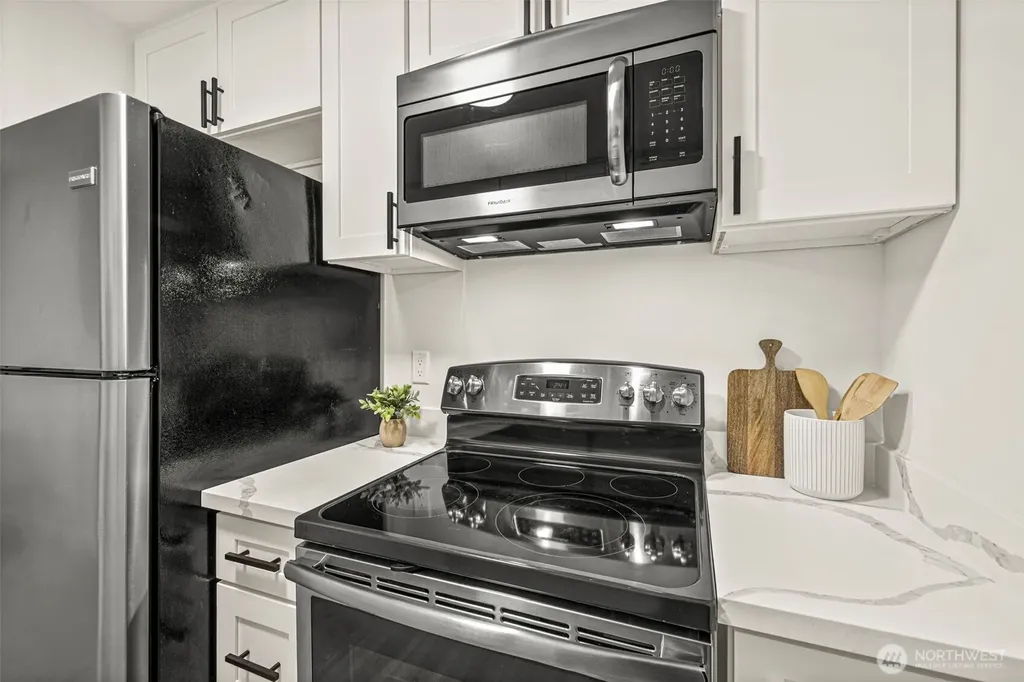 2929 76th Avenue SE Mercer Island WA 98040