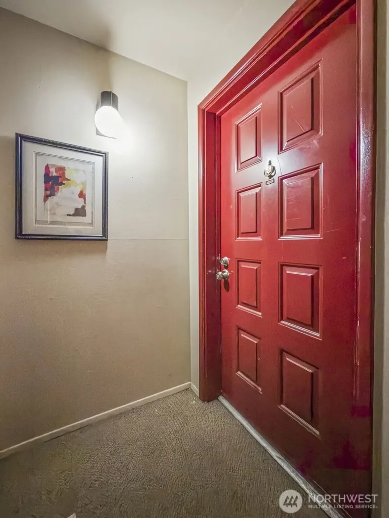 2929 76th Avenue SE Mercer Island WA 98040