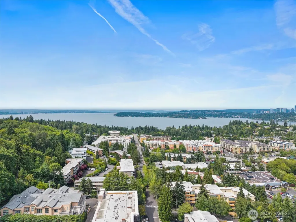 2929 76th Avenue SE Mercer Island WA 98040