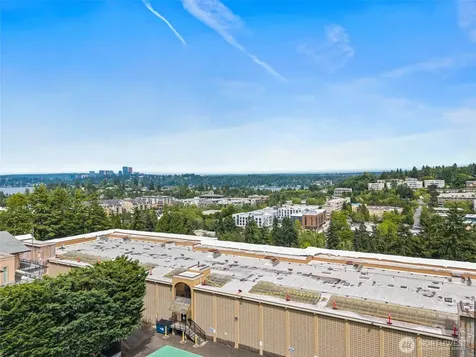 2929 76th Avenue SE Mercer Island WA 98040