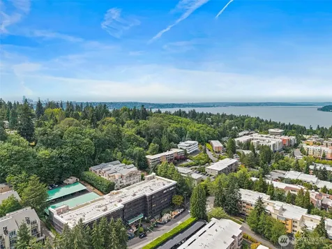 2929 76th Avenue SE Mercer Island WA 98040