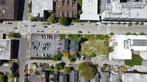 4722 - 4730 15th Avenue NE Seattle WA 98105