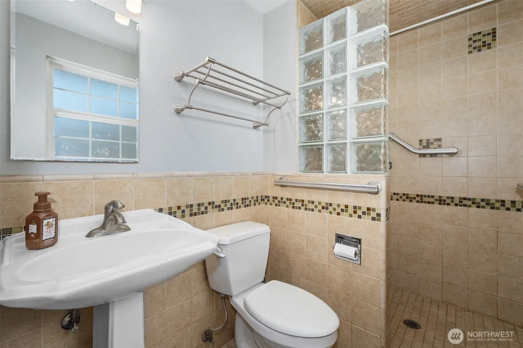 12505 134th Street Ct E Puyallup WA 98374