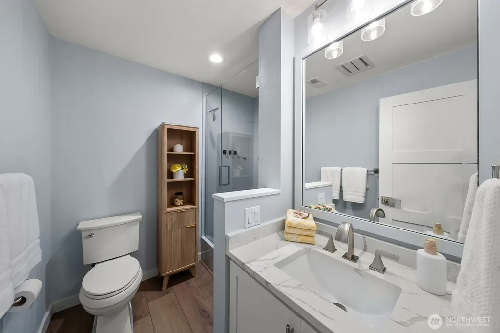 4830 88th Place SE Mercer Island WA 98040