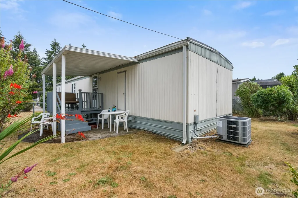 1111 Archwood Drive SW Olympia WA 98502