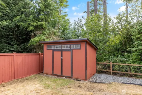 29761 213th Way SE Kent WA 98042