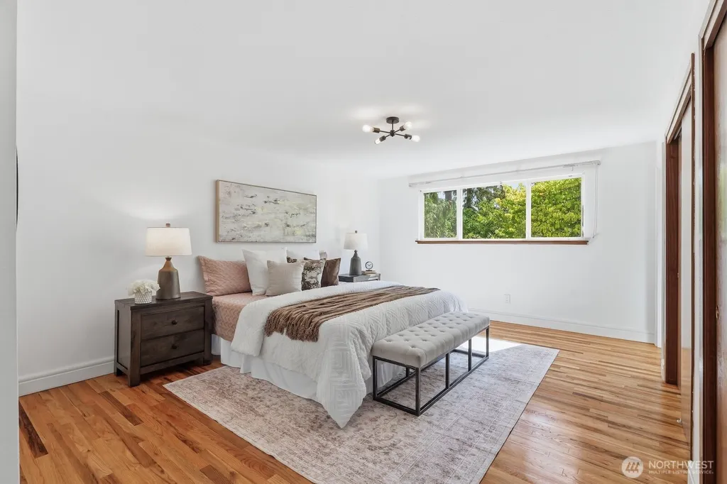 1438 159th Avenue SE Bellevue WA 98008