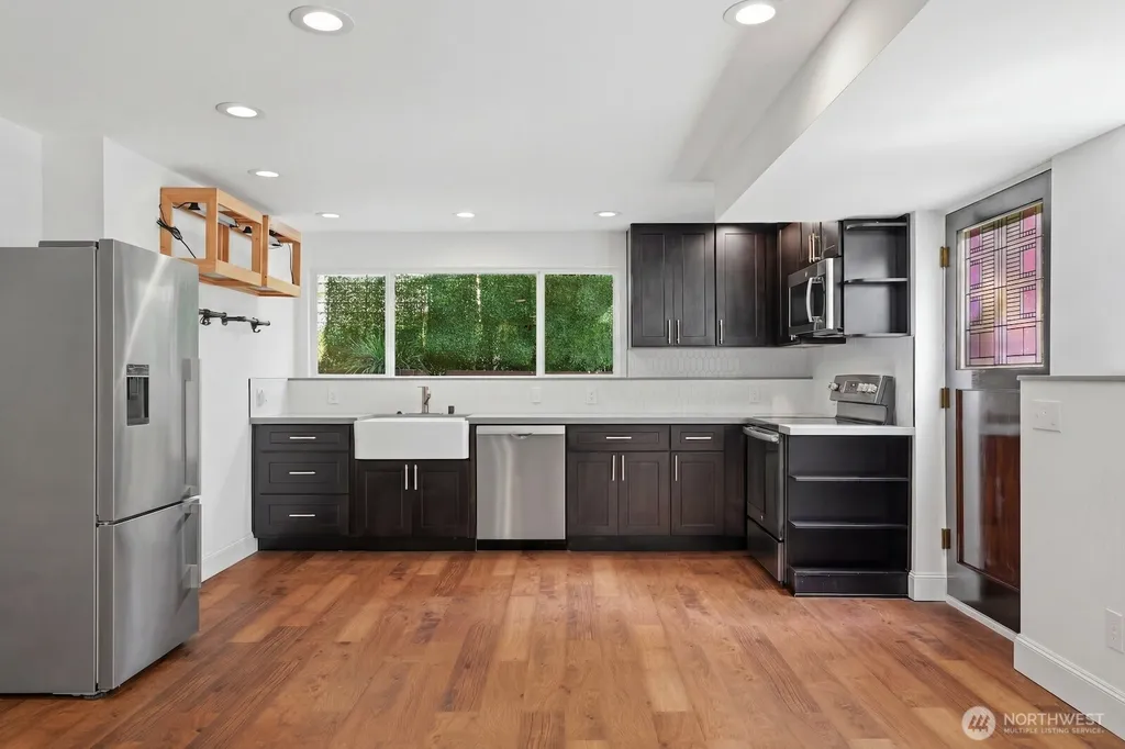 1438 159th Avenue SE Bellevue WA 98008