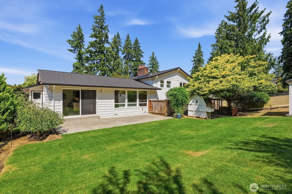 1438 159th Avenue SE Bellevue WA 98008