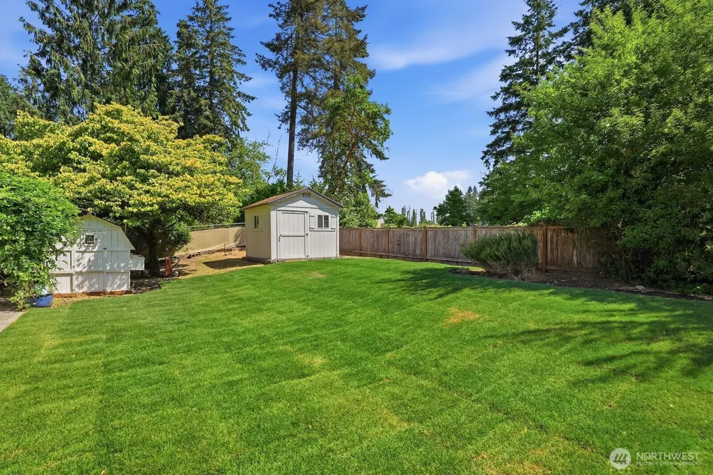 1438 159th Avenue SE Bellevue WA 98008