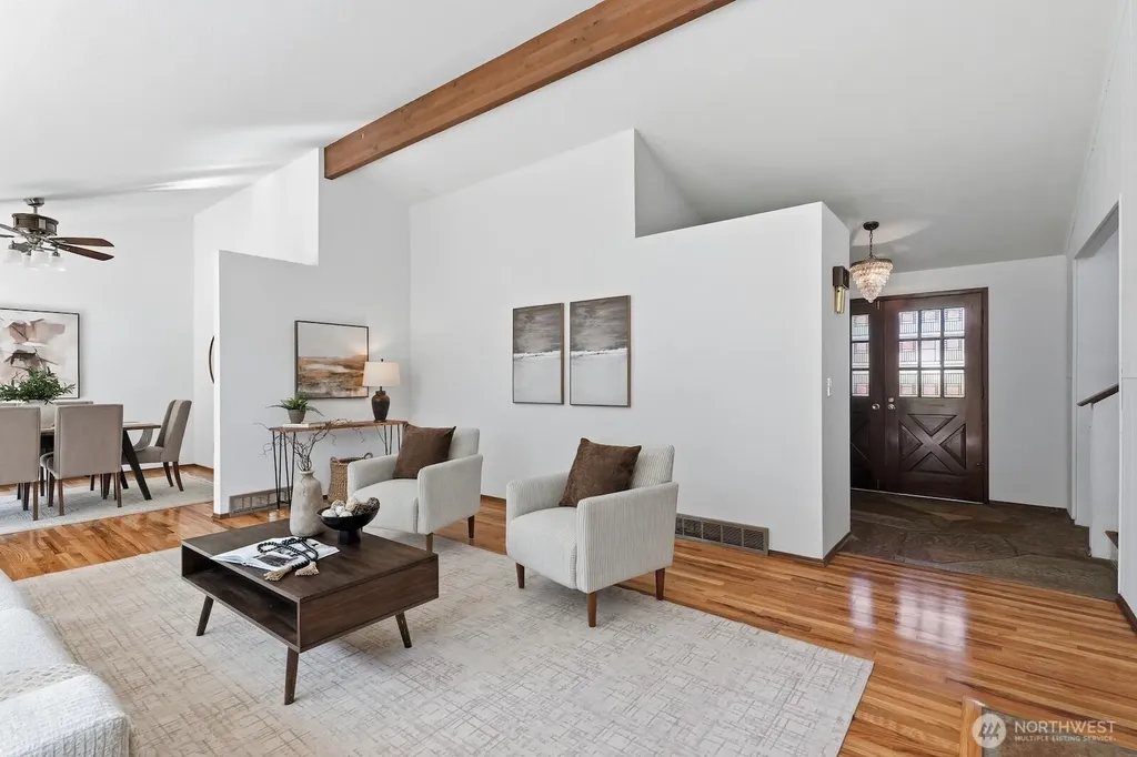 1438 159th Avenue SE Bellevue WA 98008