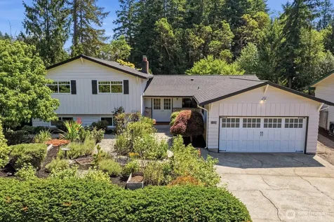 1438 159th Avenue SE Bellevue WA 98008