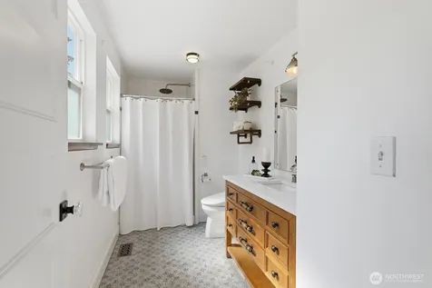1438 159th Avenue SE Bellevue WA 98008