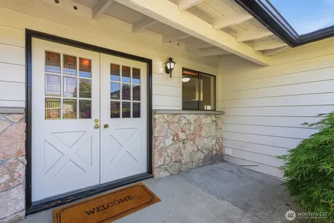 1438 159th Avenue SE Bellevue WA 98008