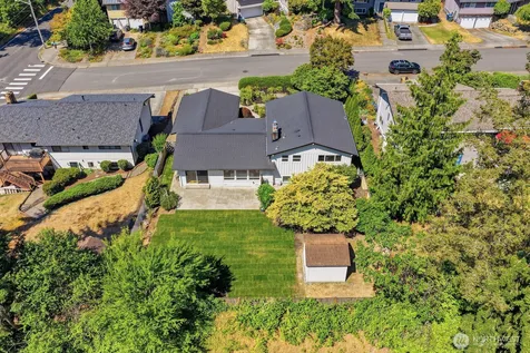 1438 159th Avenue SE Bellevue WA 98008